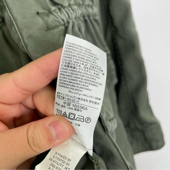 Gap army green button down utility lightweight jacket size Medium - Picture 9 of 12